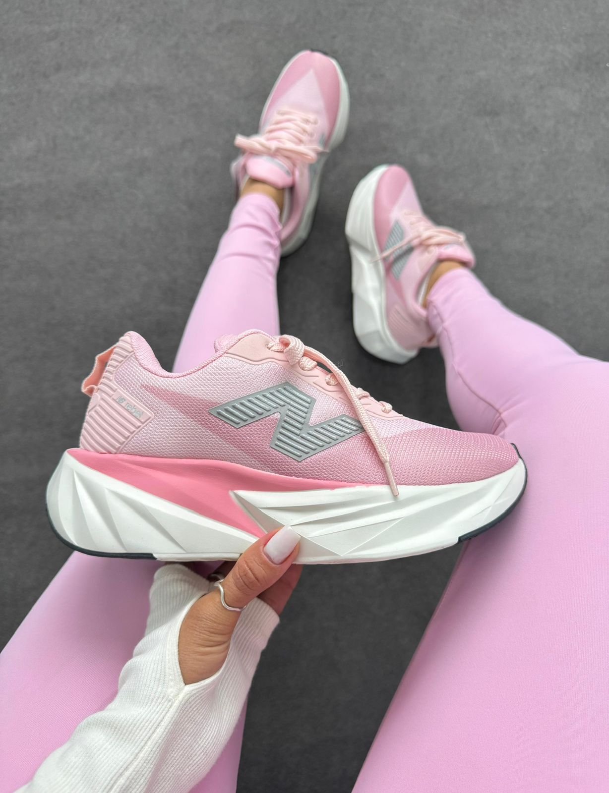 NB Fuel Cell Rebel Rosa