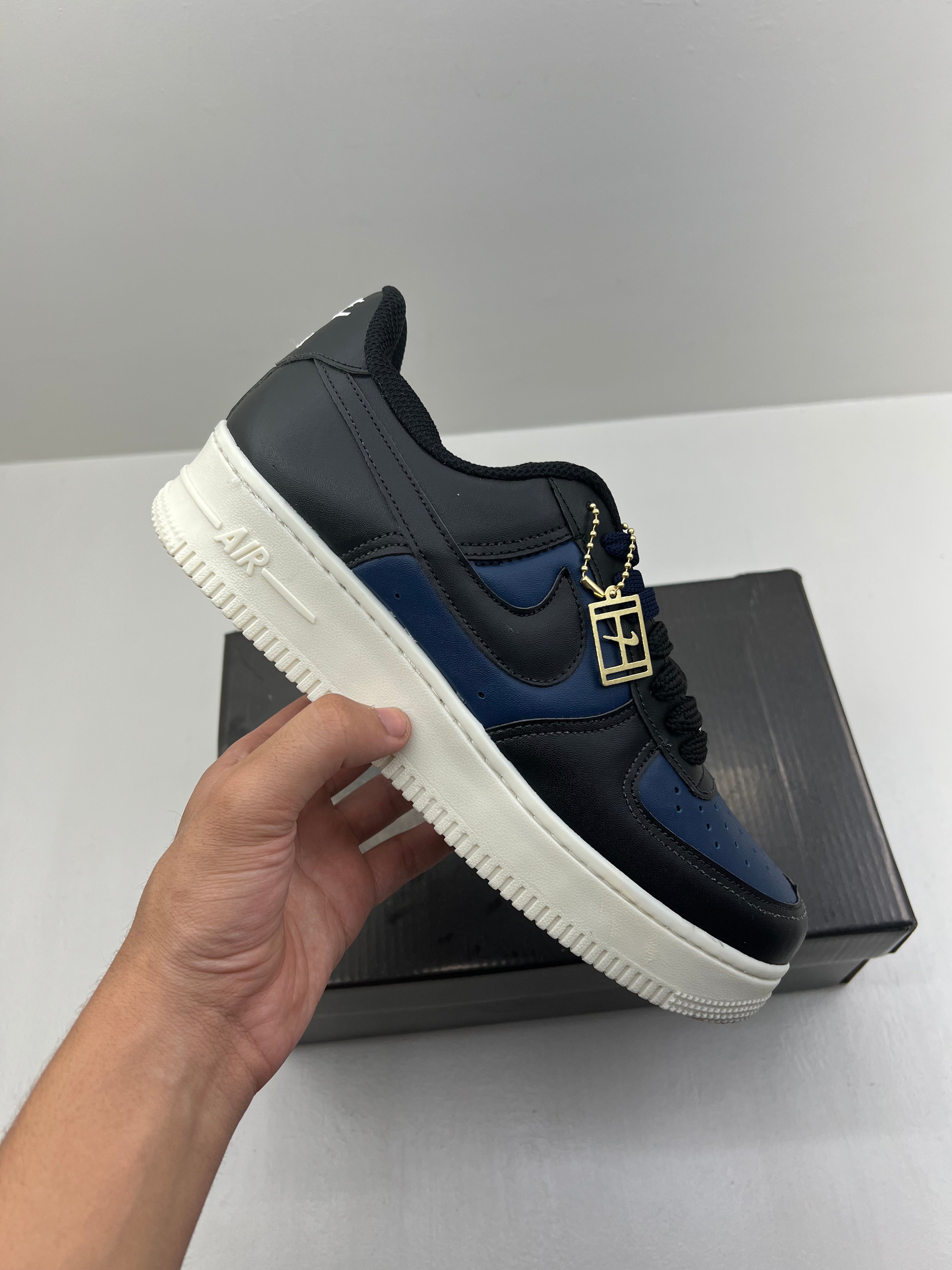 NK Air Force Preto Azul