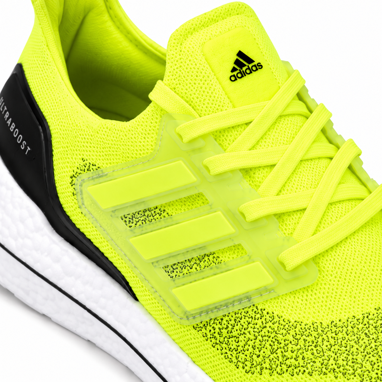 AD UltraBoost Verde
