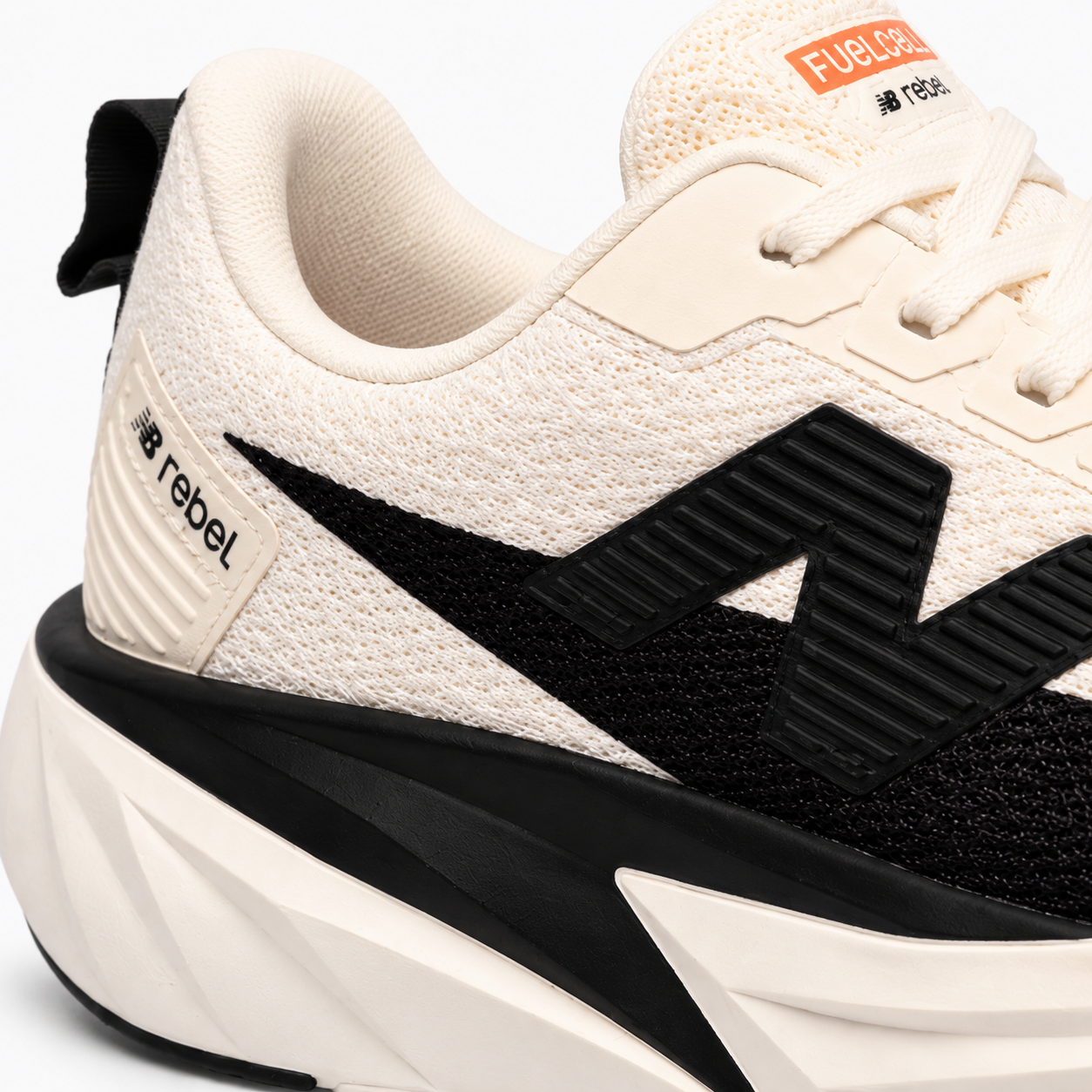 NB Fuel Cell Rebel Off White