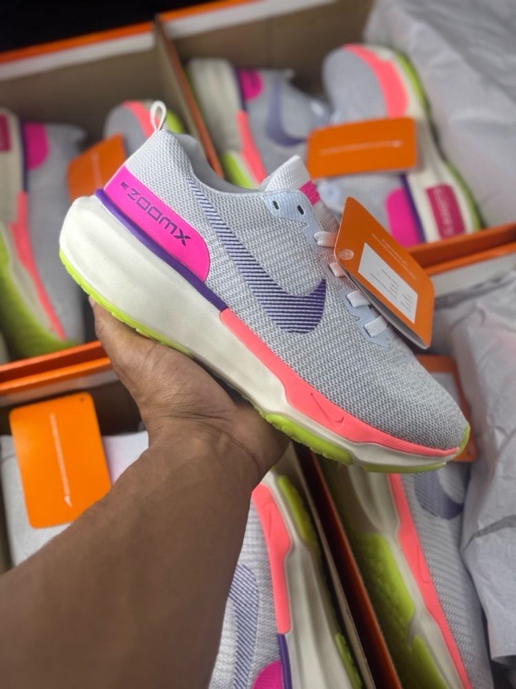 NK Zoom X Cinza com Rosa e Verde